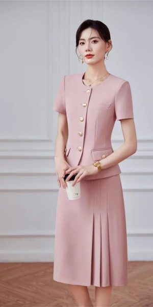 Women's Two-Piece Short-Sleeved Blazer Long Skirt Showing Elegant Temperament