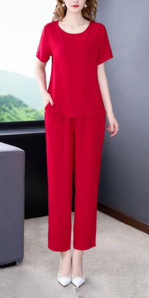 Women's Summer Loungewear - Light Blue Cotton Blend Tee & Capris Moisture-Wicking